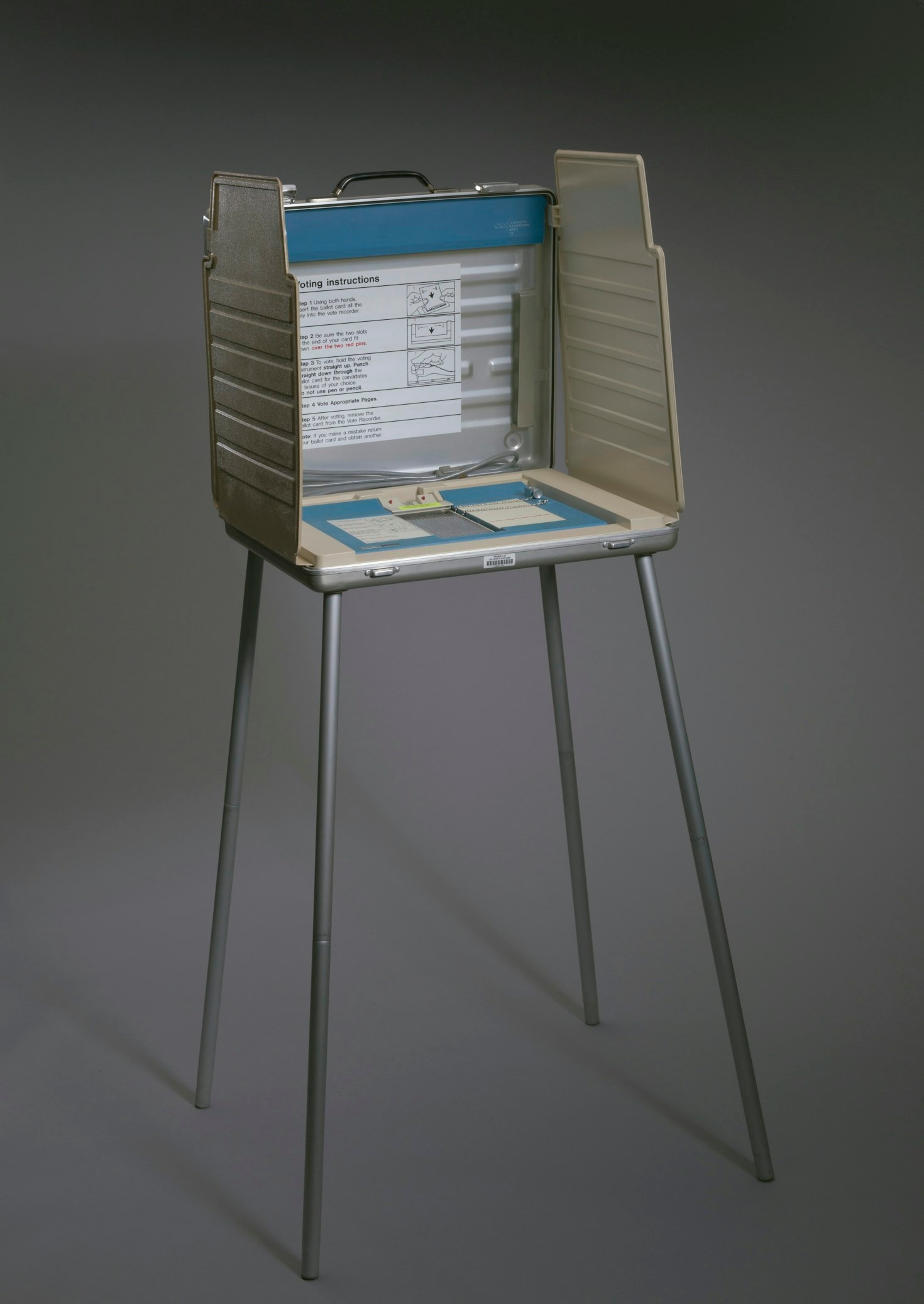 Como a Transparência Pública Fortalece a Democracia